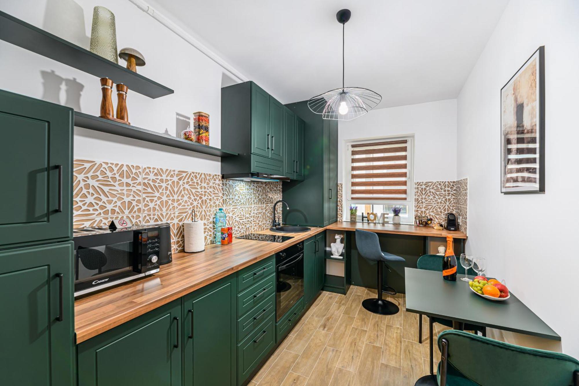 Bellatrix With Parking-tractoru Coresi Apartament